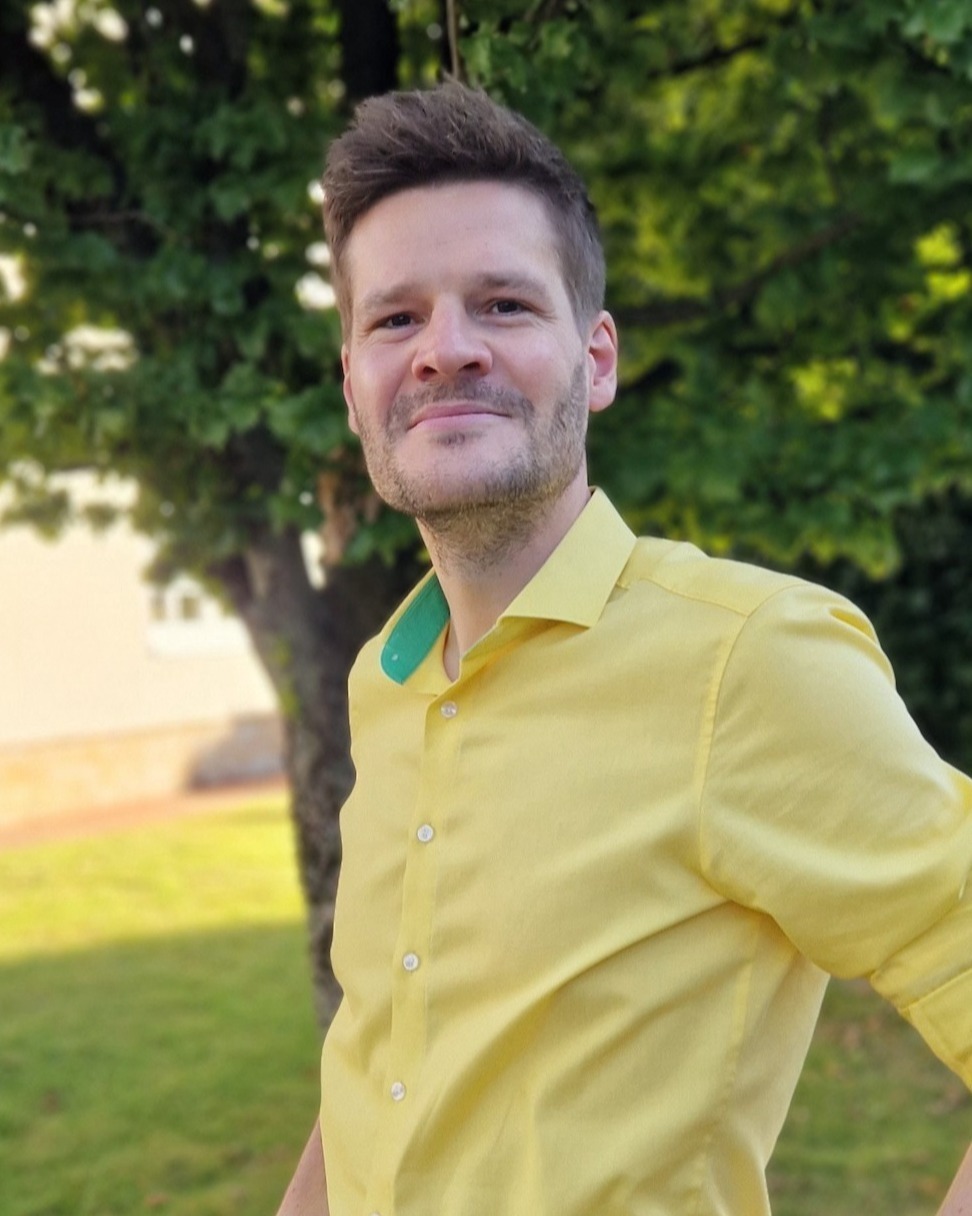  Simon Uphoff